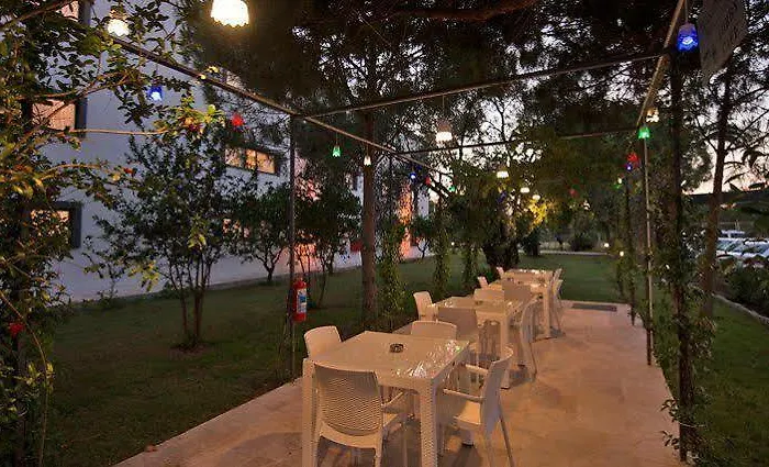 Отель Washington